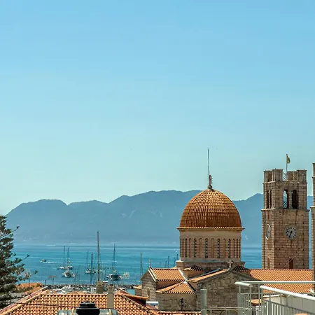 Central Town Cozy House Aegina Exterior photo