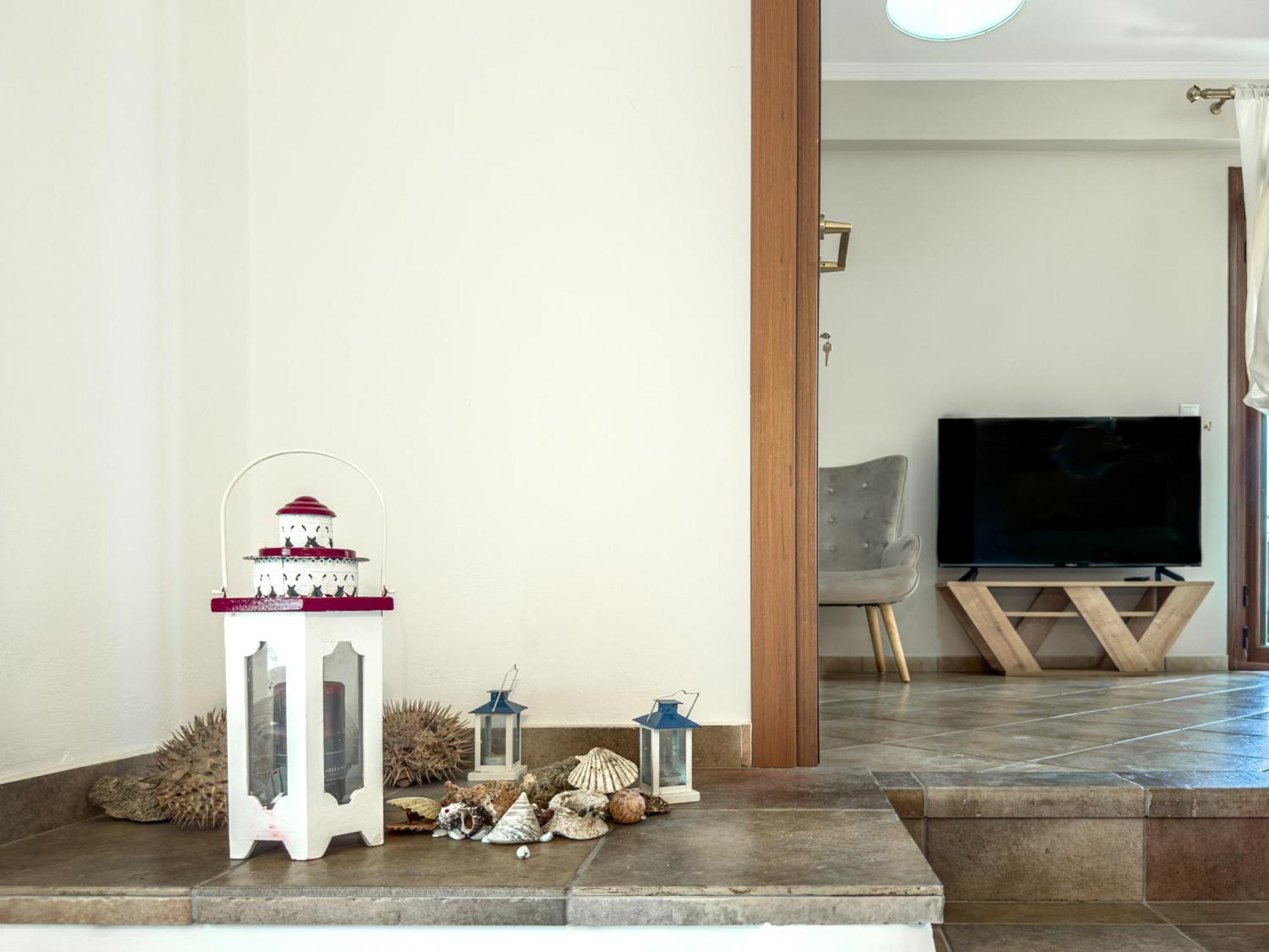 Town Cozy House Apartment Aegina